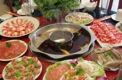 火鍋底料專業(yè)配送廠家，享受更多姿的火鍋盛宴