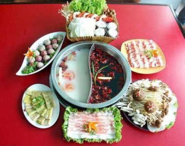 重慶火鍋底料加工，品牌帶動(dòng)的重慶底料的發(fā)展