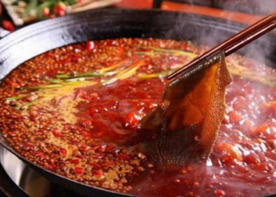 重慶火鍋底料供應(yīng)商，春季吃火鍋必講究原則