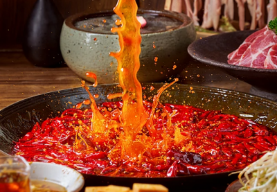 尋求獨(dú)特火鍋風(fēng)味？廠家定制為何是更佳選擇？
