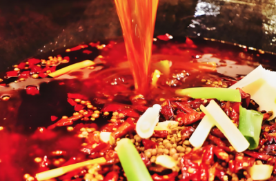 牛油紅油火鍋底料，真的越辣越好嗎？