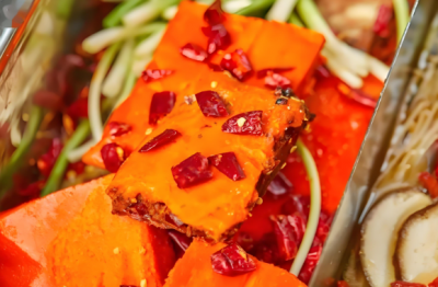 如何選擇定制紅油？正宗風(fēng)味引客流