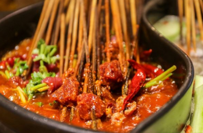 為何串串香火鍋底料如此美味？秘訣何在？