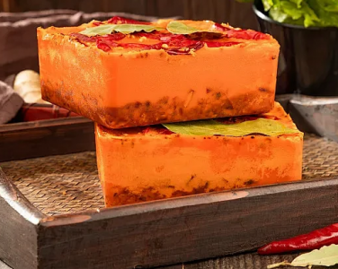 四川火鍋底料魅力何在？揭秘其獨(dú)特風(fēng)味特點(diǎn)