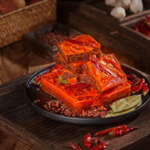 火鍋調(diào)料里，紅油加工為何如此關(guān)鍵？原因探索